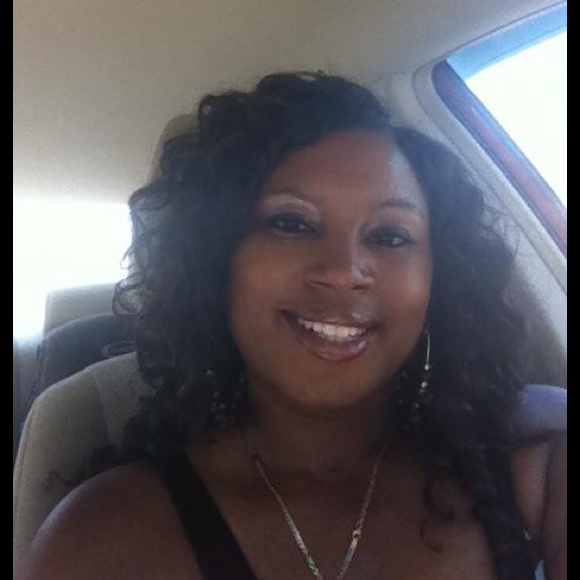 Profile Picture of Shelly Fulton (@shemiah_fulton) on Poshmark