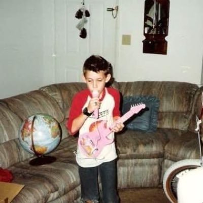 Profile Picture of Joshua Watson (@itsmejoshwatson) on Twitter