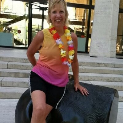 Profile Picture of Julie Faller (@jules9028) on Twitter