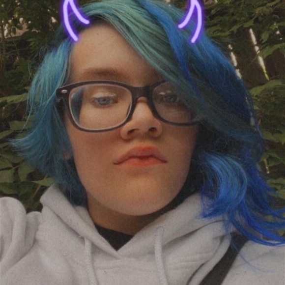 Profile Picture of Jamie Jimenez (@jamiejimenez691) on Poshmark