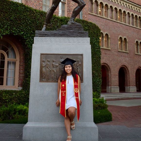 Profile Picture of Rain Cinco (@precipitation5) on Poshmark