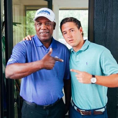 Profile Picture of Chris Cornell (@@chriscornell2) on Twitter