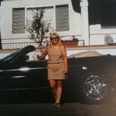 Profile Picture of Carol Bateman (@peep54) on Twitter