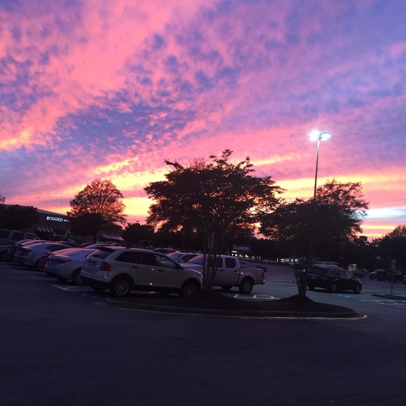 Profile Picture of Naglaa Tawadrous (@ntawadrous) on Poshmark