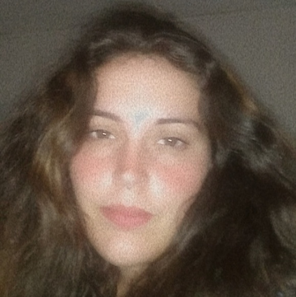 Profile Picture of Jenna Wilcox (@jennawilcox13) on Poshmark