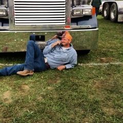 Profile Picture of Craig Morrison (@cowmobilinw9) on Tiktok