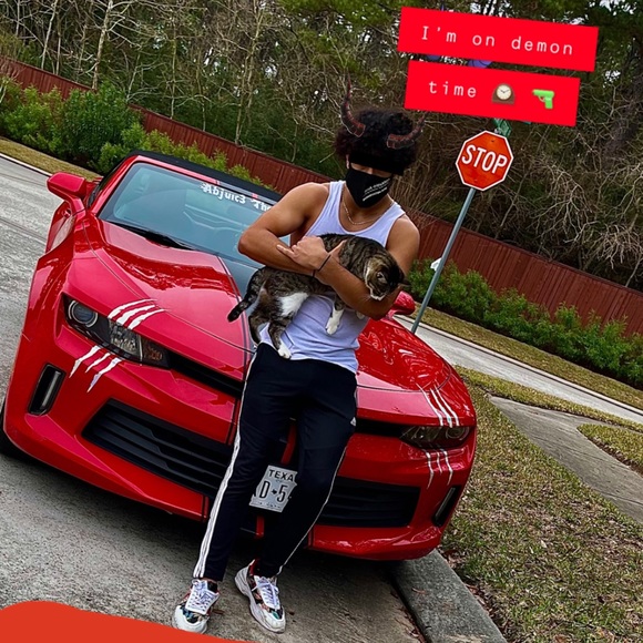 Profile Picture of Abdul Mohammad (@abjuice) on Poshmark