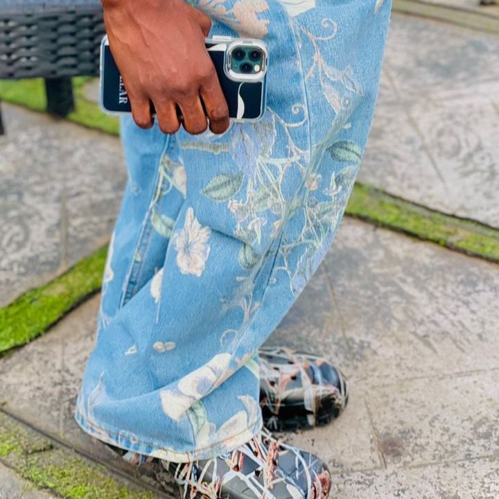 Profile Picture of DANNY BEE ✅ (@danny_bee_29) on Tiktok