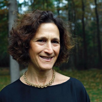 Profile Picture of Janet Strauss (@janetstrauss) on Twitter