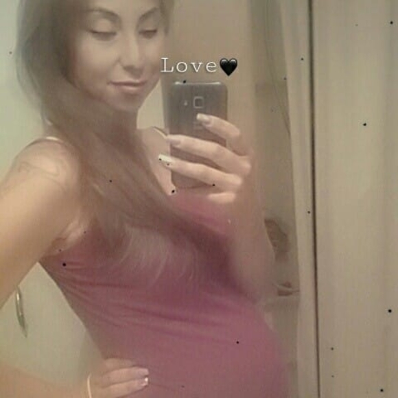 Profile Picture of Sonya Morado (@honerskoner11) on Poshmark