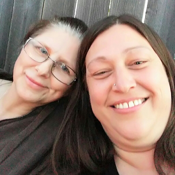 Profile Picture of Renee Marcoe (@renee3991) on Poshmark