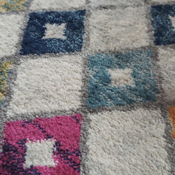 Profile Picture of Cisar Lacroes (@cleancloset584) on Poshmark