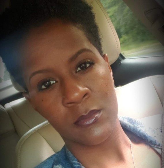 Profile Picture of Toni Foxx (@taneshamck) on Poshmark