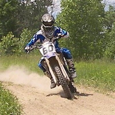 Profile Picture of Joe Barczak (@bezzy151) on Twitter