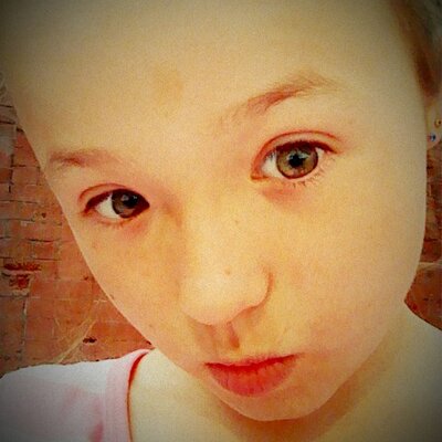 Profile Picture of Charlotte Galbraith (@Lotty_450) on Twitter