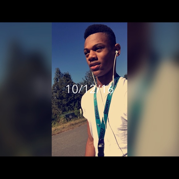 Profile Picture of Chris Finger (@jfinger9) on Poshmark