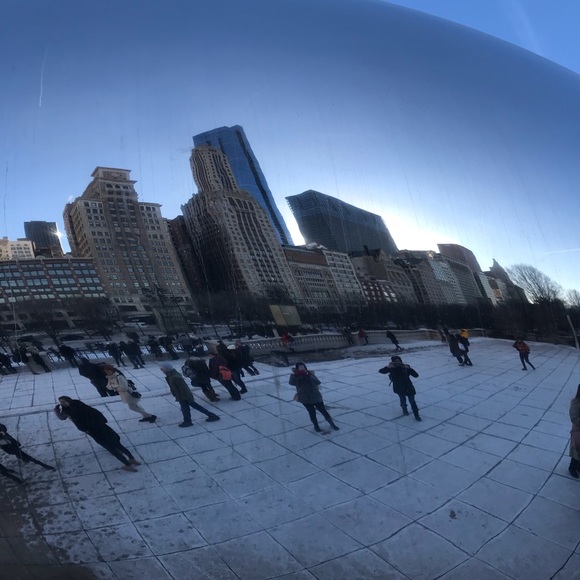 Profile Picture of Liza Apolito (@marath0ngirl) on Poshmark