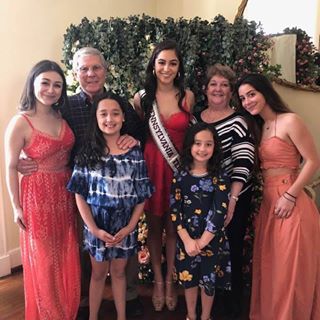 Profile Picture of Anne Meckley (@anne.meckley) on Facebook