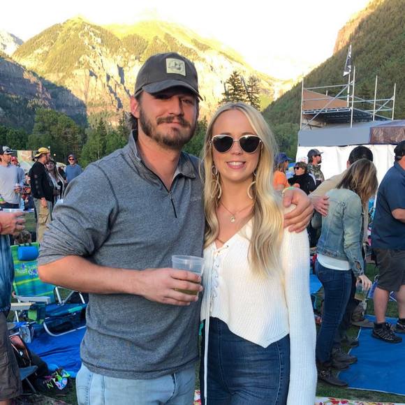 Tori Compton - Poshmark Profile Picture of Tori Compton (@toricompton) on Poshmark