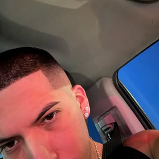 Profile Picture of Erik (@_erikramos) on Instagram