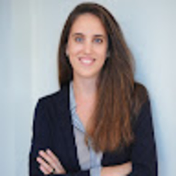 Profile Picture of Alessandra Rizzi (@alessandrarizzi) on Poshmark