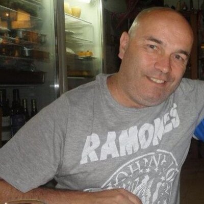 Profile Picture of Mark (@matkins68) on Twitter