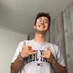 Profile Picture of Léonard Simon (@leochinois) on Instagram