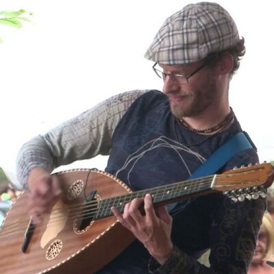 Profile Picture of Robert Everest (@RobertEverest) on Twitter