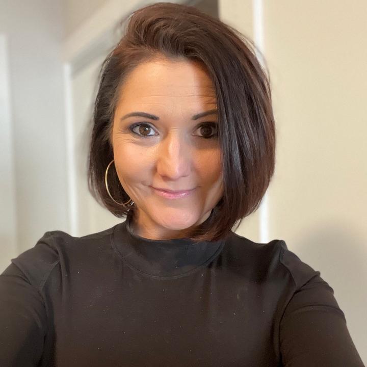 Profile Picture of Michelle Swenson (@zumbachelle) on Tiktok