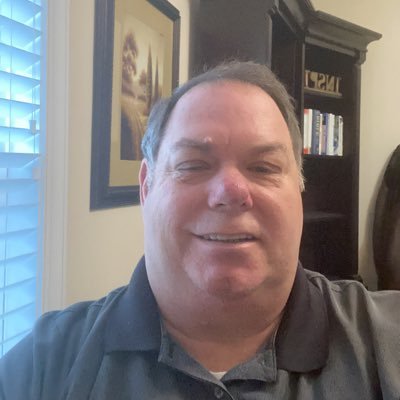 Profile Picture of Dan Holt (@dehnj) on Twitter