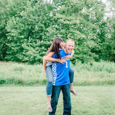 Profile Picture of Jonathan Riddle (@jriddle08) on Twitter