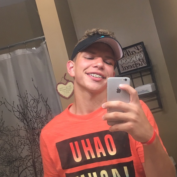 Profile Picture of Caleb Malone (@toofastg) on Poshmark