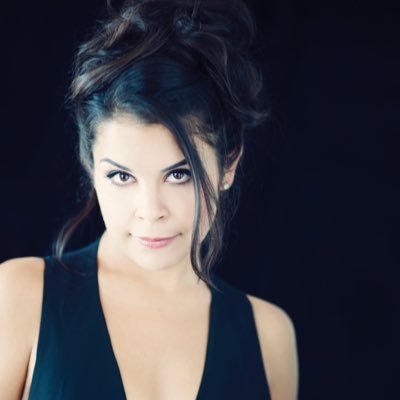 Profile Picture of Simone Osborne (@SimoneOsborne) on Twitter