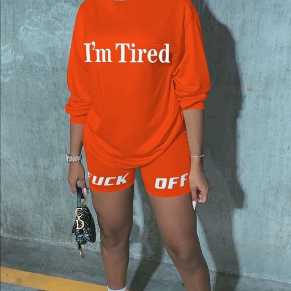 Profile Picture of Andrea Samuda (@andreasamuda71) on Poshmark