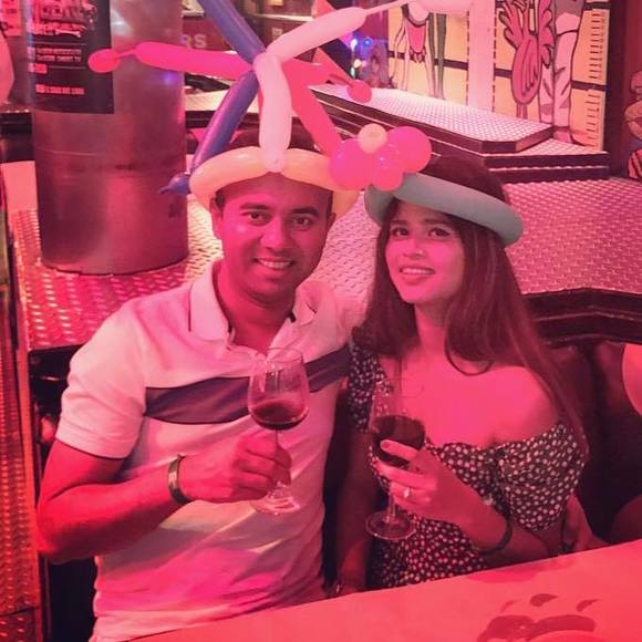 Profile Picture of Sam Mukherjee (@sammukherjee) on Poshmark