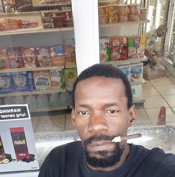 Profile Picture of Andrew Daniels (@andrewdaniel994) on Poshmark