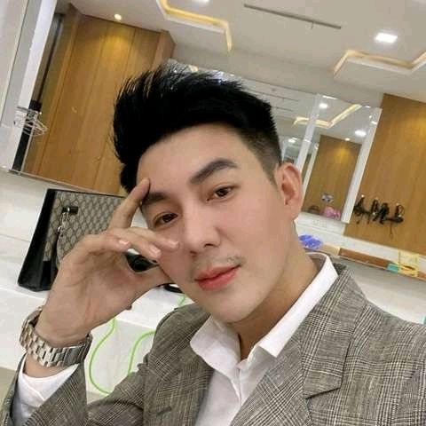 Profile Picture of Andrew derrick (@user92810919377637y) on Tiktok
