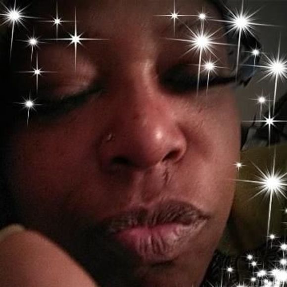 Profile Picture of Nikki Crumby (@njlkic) on Poshmark
