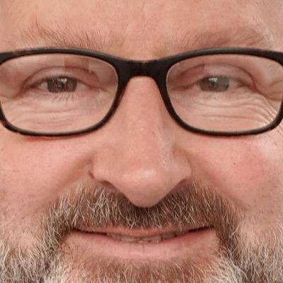 Profile Picture of David Esson (@Davidesson4) on Twitter