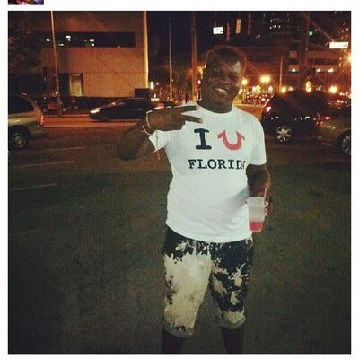 Profile Picture of Benjamin Burgers (@@NO_FavorsGiven) on Twitter