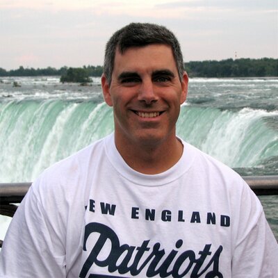 Profile Picture of Mike DeLuise (@mikedeluise) on Twitter