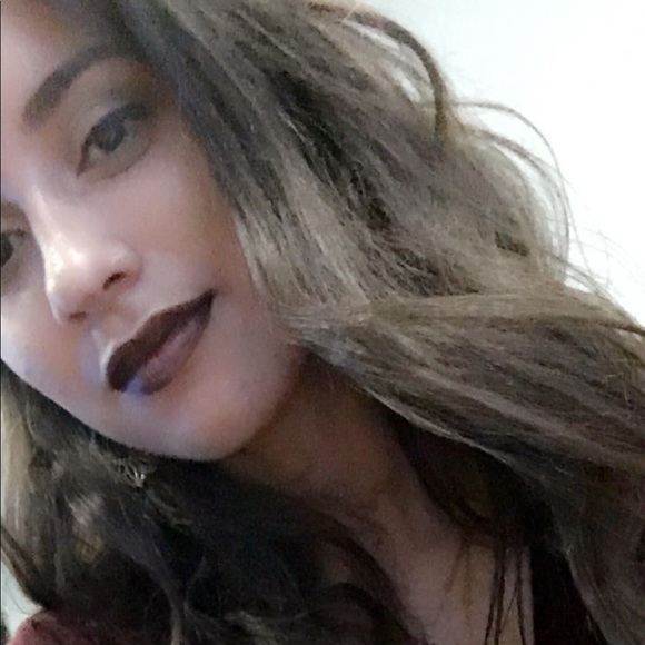 Andreina Taliaferro - Poshmark Profile Picture of Andreina Taliaferro (@taliaferra1) on Poshmark