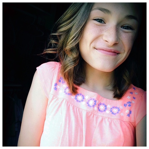 Profile Picture of Marcela Sousek (@msousek2000) on Poshmark