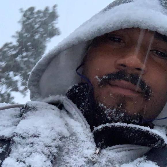 Profile Picture of Jay Swift (@jlyonswift) on Poshmark