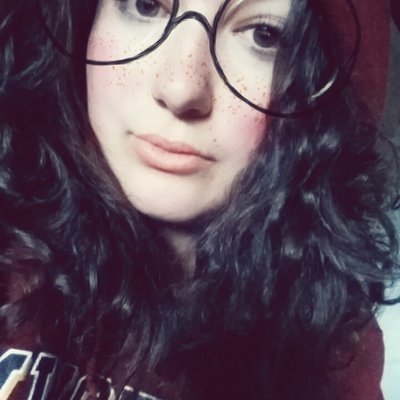 Profile Picture of Emily Kerns (@Sistawhiskas) on Twitter