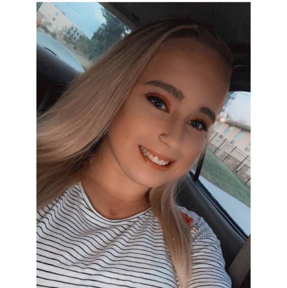 Profile Picture of Jordan Hawk (@jordanhawk06) on Poshmark