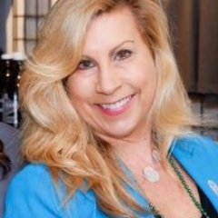 Profile Picture of Kerry L Burrows (@klbur15L) on Twitter