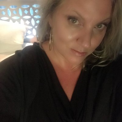 Profile Picture of Jo Roland (@Joseamermaid) on Twitter