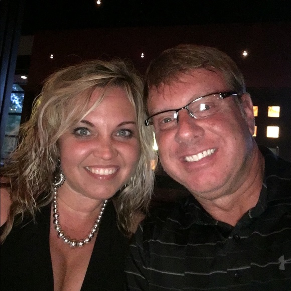 Profile Picture of Mark Linley (@marklinley) on Poshmark