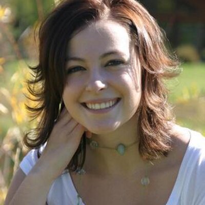 Profile Picture of Laci Thompson (@Lolaann1625) on Twitter